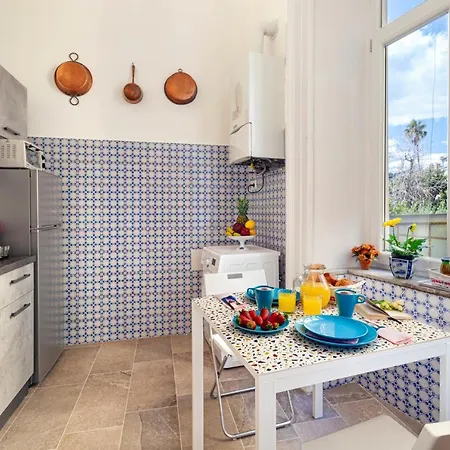 Teresella * נאפולי