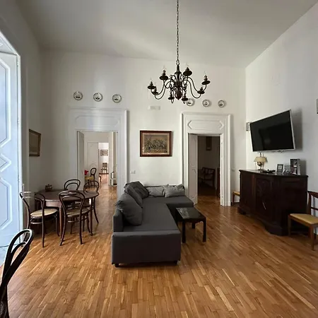 Conte Chiaia Vakantiehuis Napels