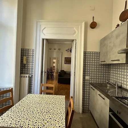 Conte Chiaia Vakantiehuis *